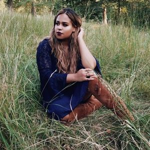 Fairytale Navy Blue Vintage Bell Shaped Lace Sleeve Dress